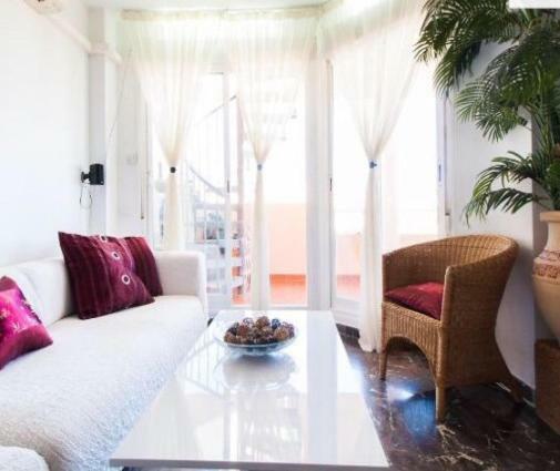 Penthouse With Private Roof Terrace And Jacuzzi Appartement Fuengirola Buitenkant foto